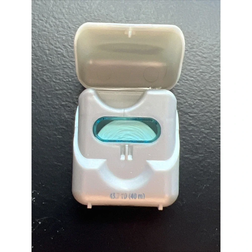 Oral-B Original Glide Pro Health Dental Floss‎ 43.7 Yards Cool Mint Old Formula